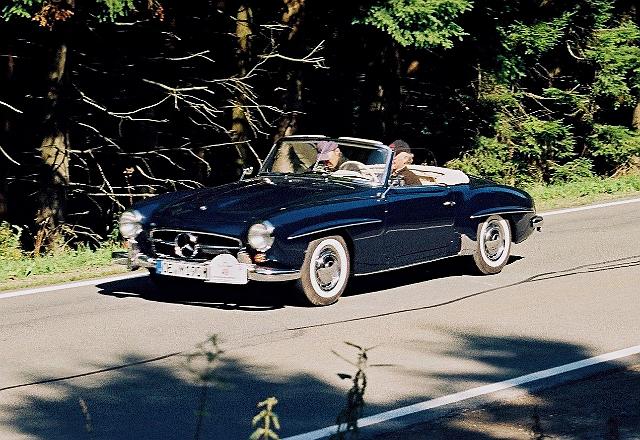 F1000008